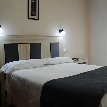 Hostal Madrid-2