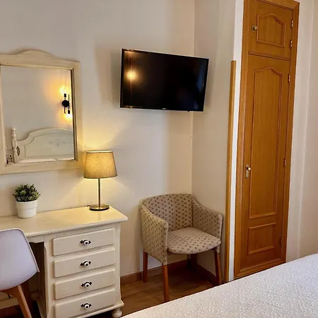 Hostal Toledo-3